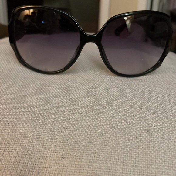 Michael Kors Sunglasses - Picture 5 of 6